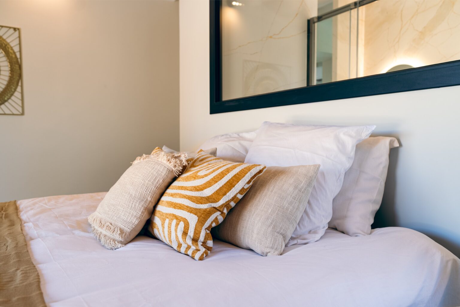 bali-room-appart-hotel-ferte-gaucher-location-saisonniere-airbnb-meuble-dsc02709-hdr