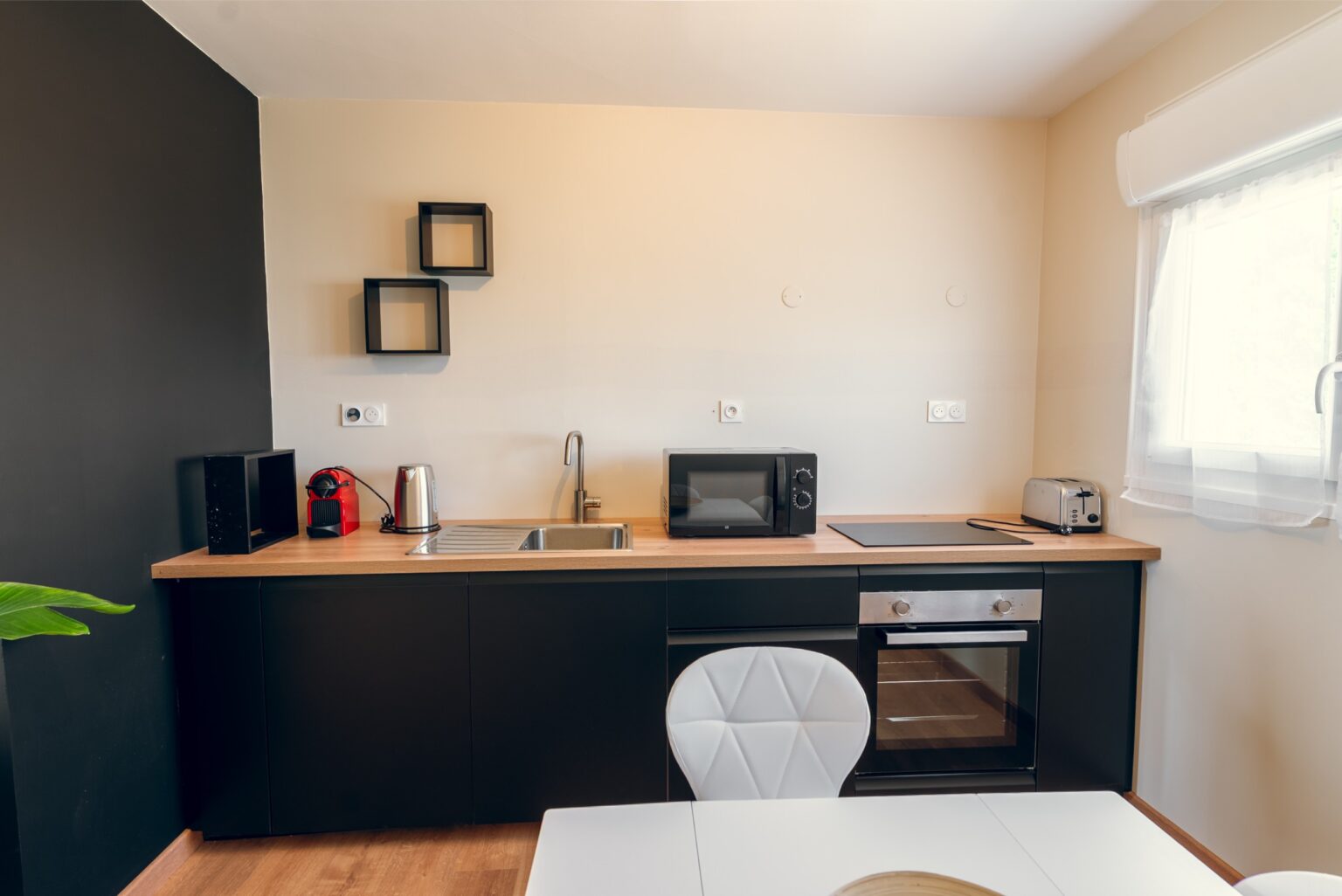 elegant-appart-hotel-ferte-gaucher-location-saisonniere-airbnb-meuble-dsc02174-hdr