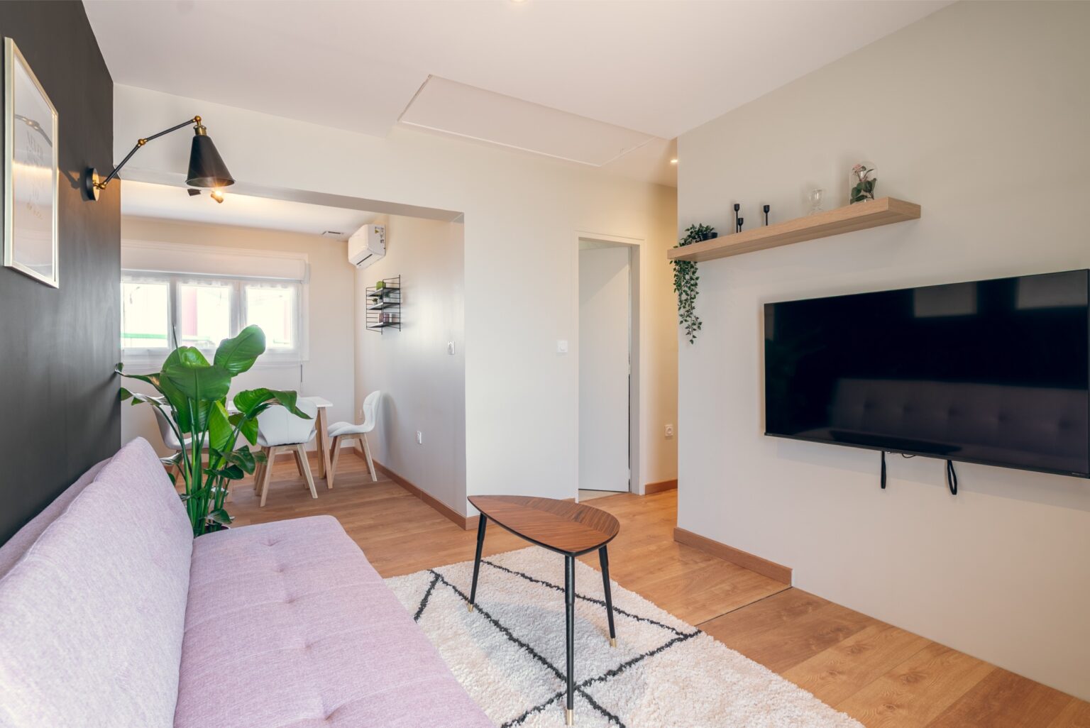 elegant-appart-hotel-ferte-gaucher-location-saisonniere-airbnb-meuble-dsc02189-hdr