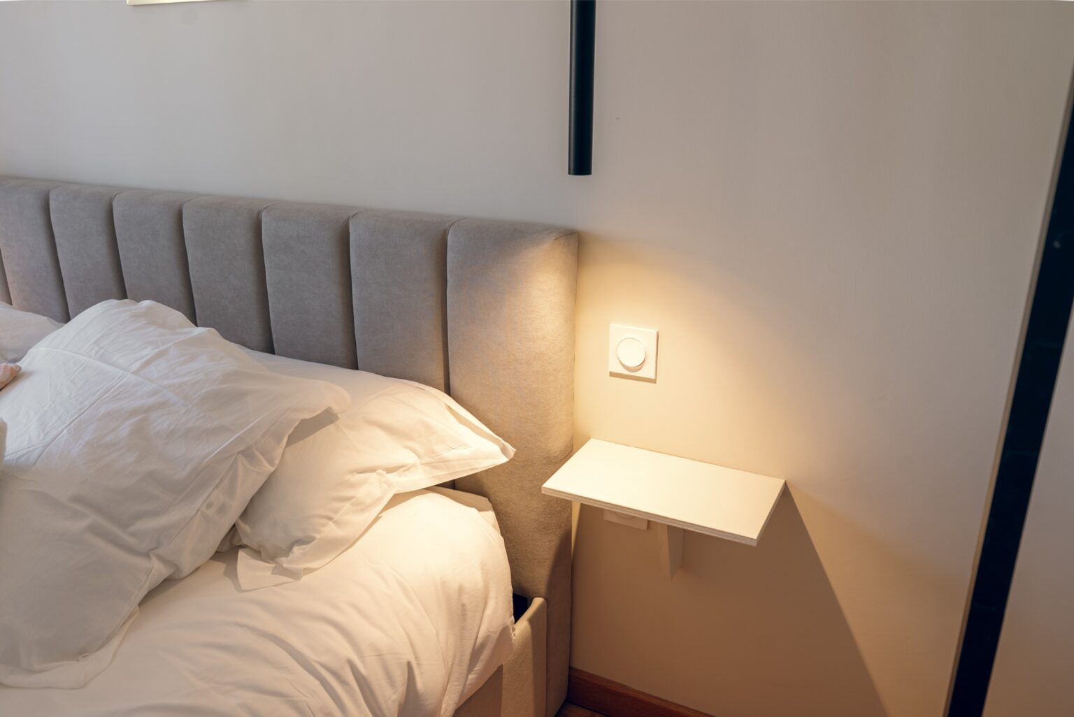 elegant-appart-hotel-ferte-gaucher-location-saisonniere-airbnb-meuble-dsc02216-hdr