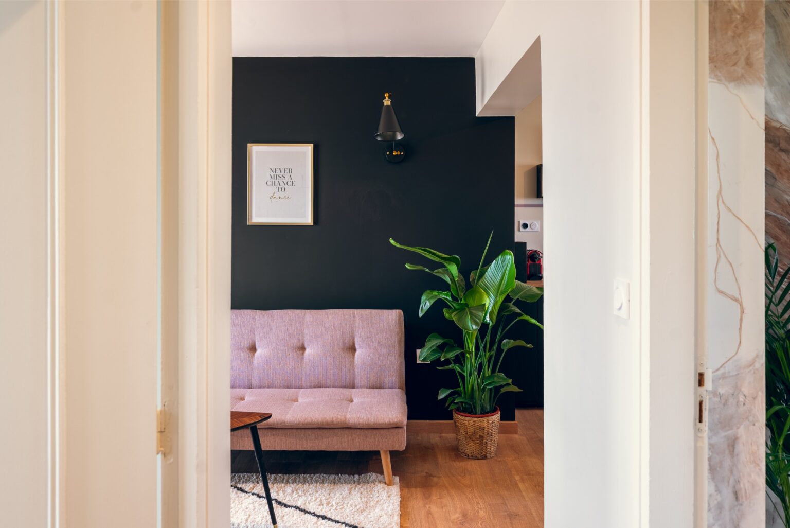 elegant-appart-hotel-ferte-gaucher-location-saisonniere-airbnb-meuble-dsc02219-hdr