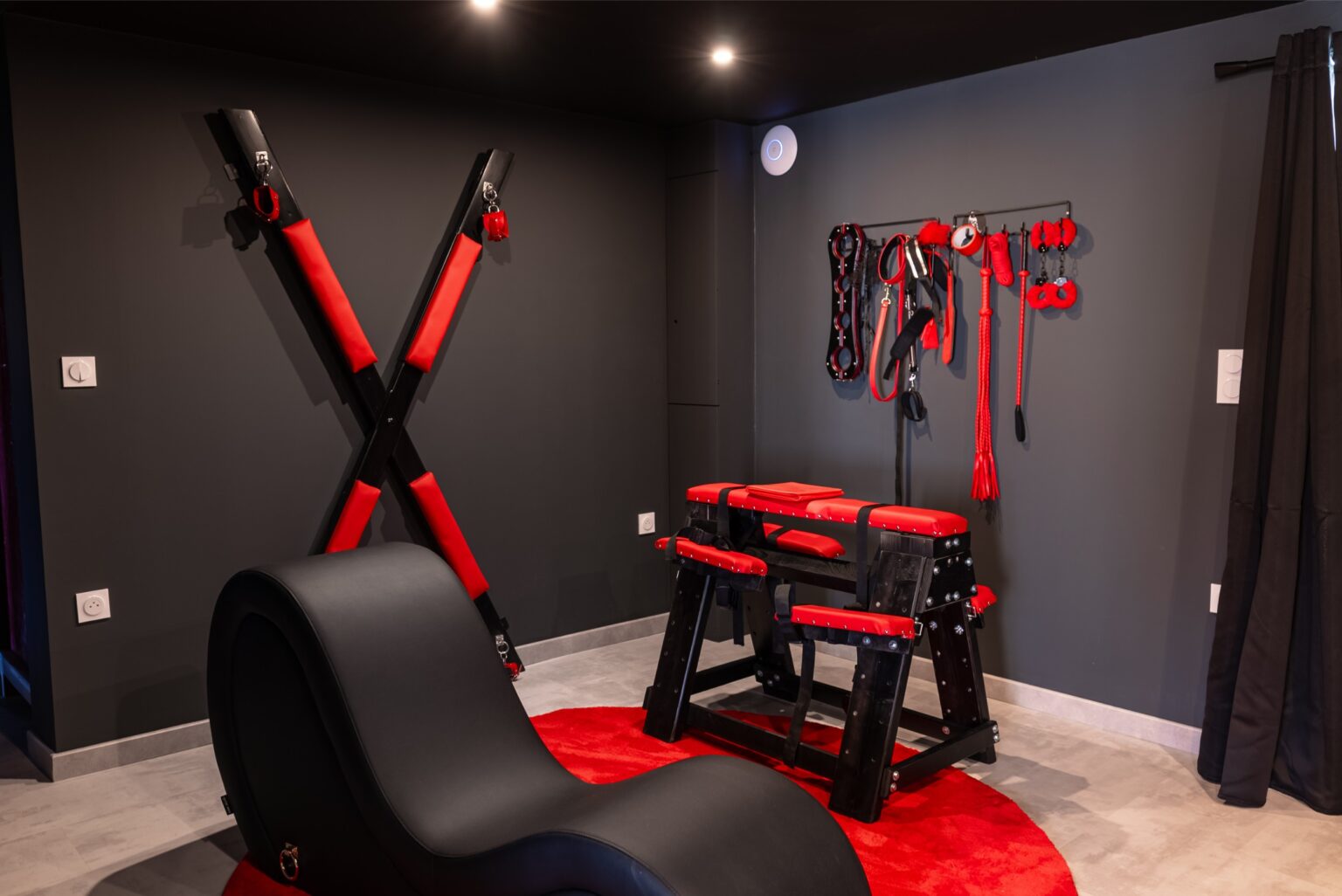 hard-room-love-room-appart-hotel-ferte-gaucher-location-saisonniere-airbnb-meuble-dsc02573-hdr